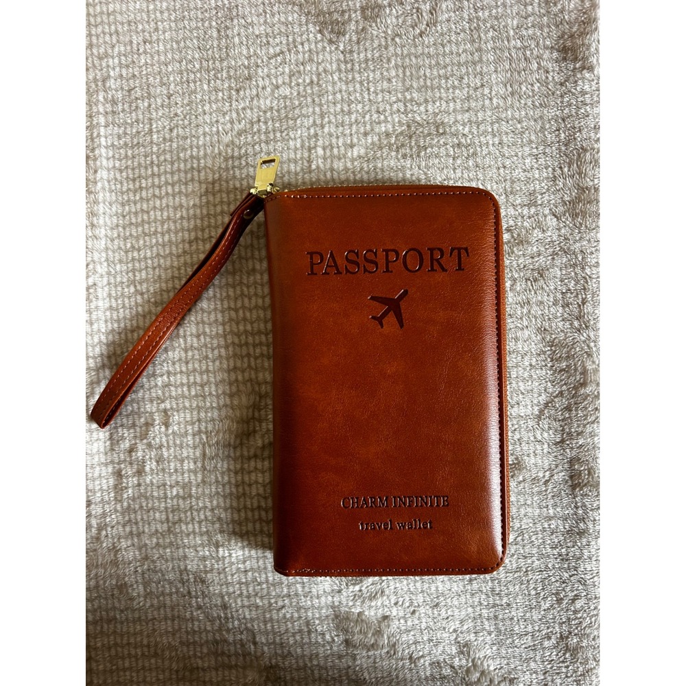 Charm Infinite Travel Wallet RFID Blocking Passport Holder Wristlet Cognac Brown